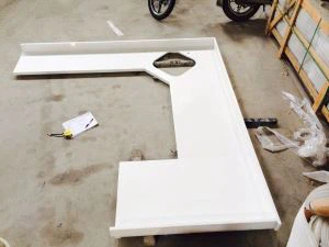 Bela kvarcna radna površina, projektovana površina, kvarcitni stol, bočni vrhovi