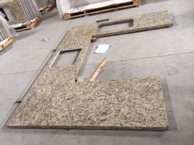 Santa Cecilia Srednji Granit Countertops