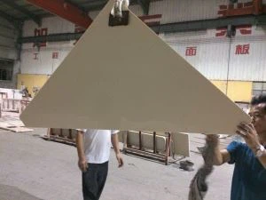 Kvarcne radne ploče u obliku triangle