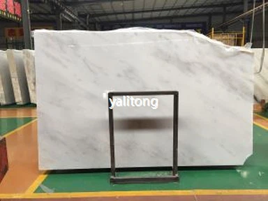 Bijele mramorne ploče za kupaonicu